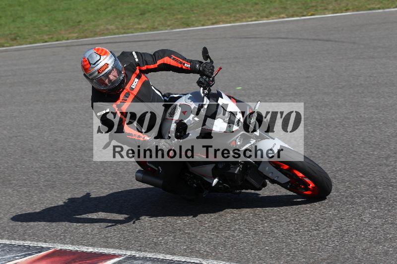 /Archiv-2022/64 19.09.2022.09 Plüss Moto Sport Yamaha Fun Day ADR/Einsteiger/44
